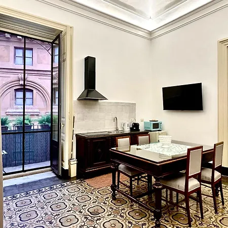 Santuzzamia Apartmán Katánie