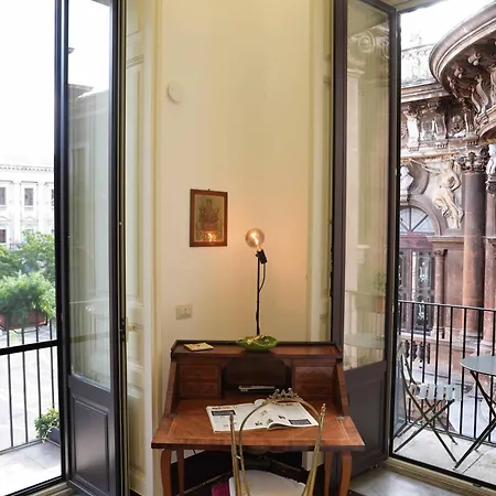 Santuzzamia Lejlighed Catania