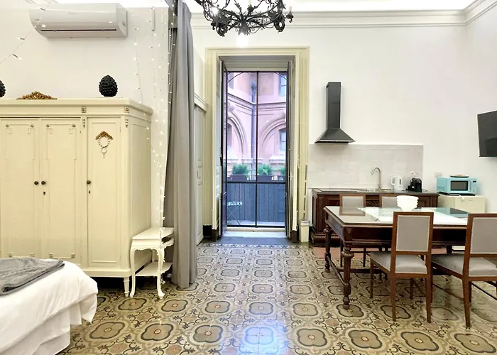 Santuzzamia Lejlighed *