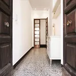 Santuzzamia Apartment *