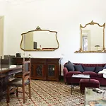 Santuzzamia Apartment