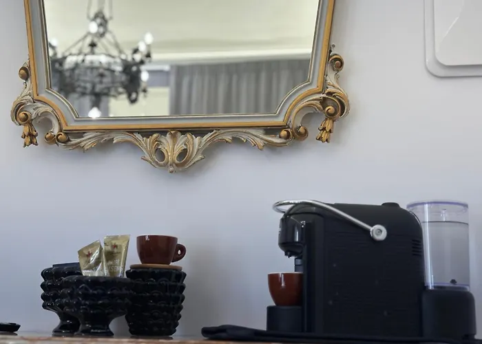 公寓 Santuzzamia *